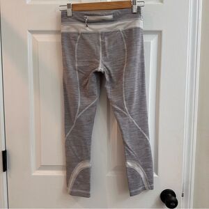 Lululemon Run: Inspire Crop II Wee Are From Space White Combo Fossil White sz 4